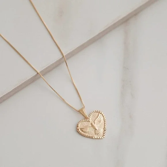Dove Heart Necklace | 18k Gold Filled - Picture 6 of 8